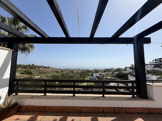 3 soveværelse Semi-Rækkehus til salg i Marbella - € 795.000 (Ref: 9836141)