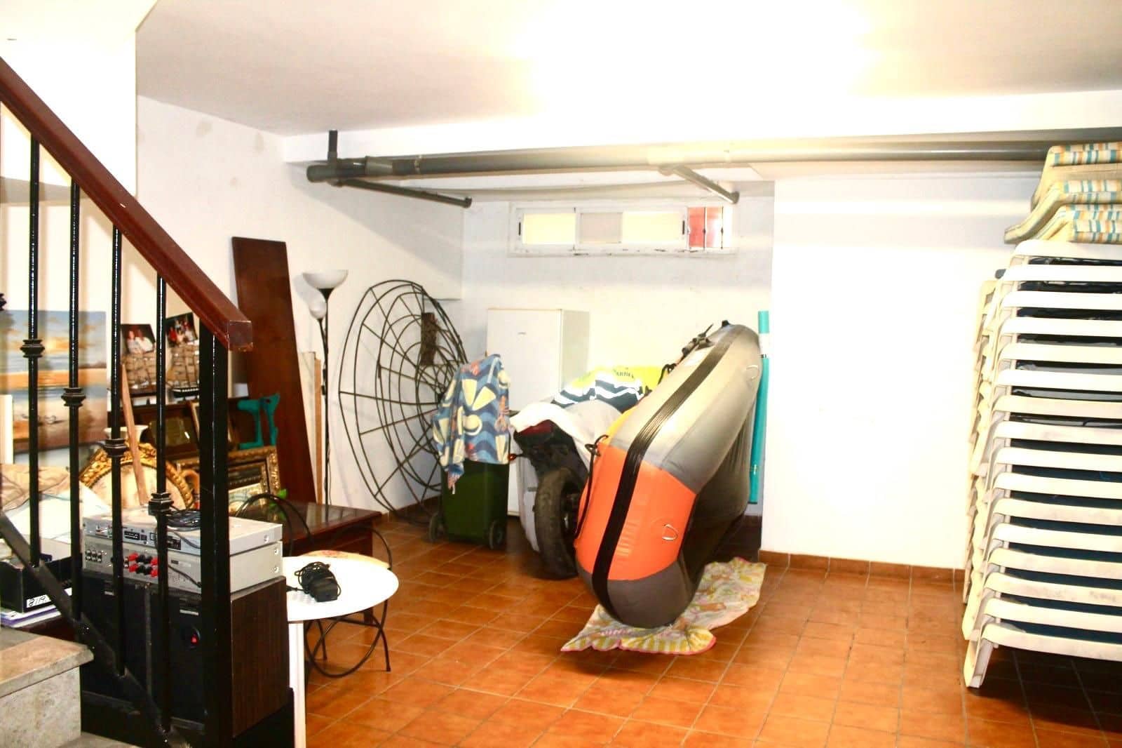 4 bedroom Semi-detached Villa for sale in Marbella - € 650,000 (Ref: 9836142)