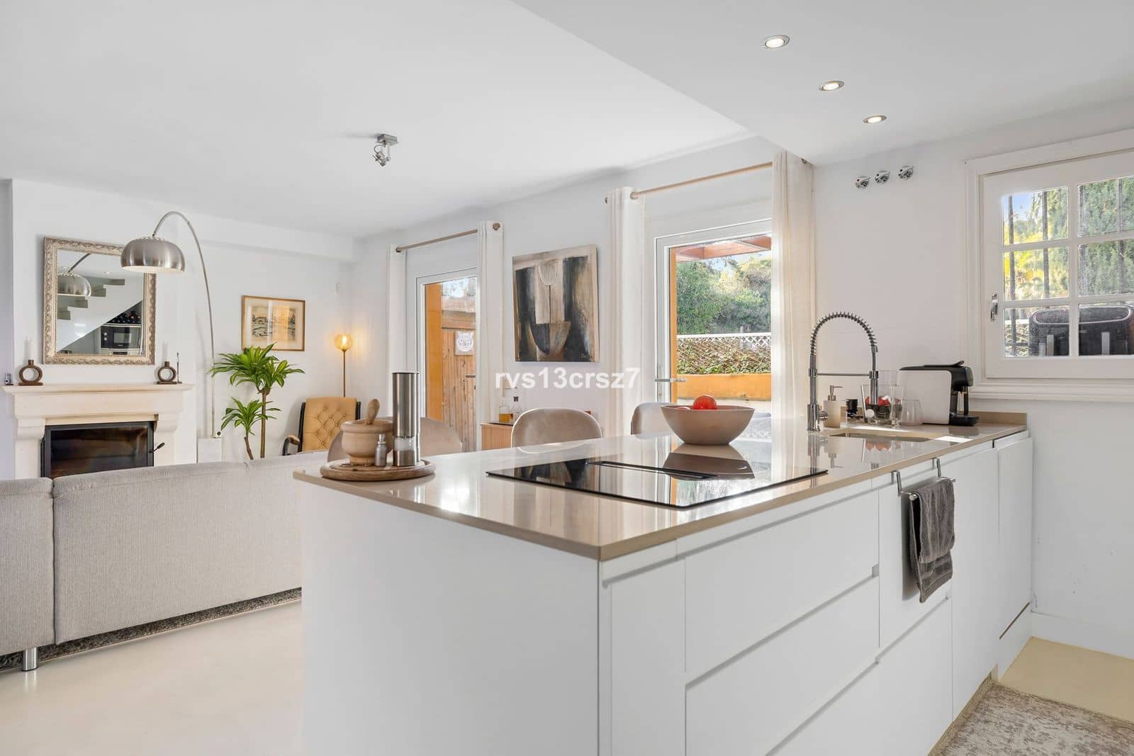 2 bedroom Townhouse for sale in Guadalmina - € 689,000 (Ref: 9836144)