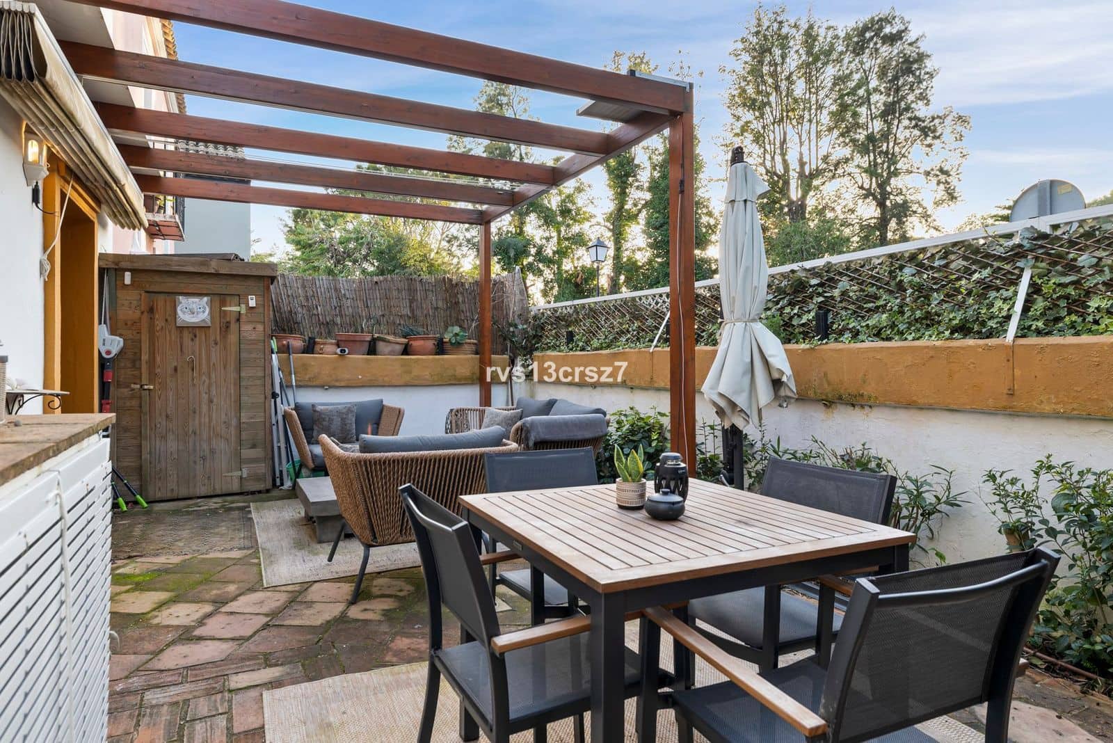 2 bedroom Townhouse for sale in Guadalmina - € 689,000 (Ref: 9836144)