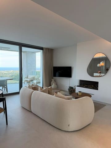 2 bedroom Penthouse for sale in Benahavís - € 1,900,000 (Ref: 9836145)