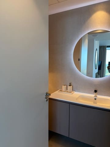 2 bedroom Penthouse for sale in Benahavís - € 1,900,000 (Ref: 9836145)