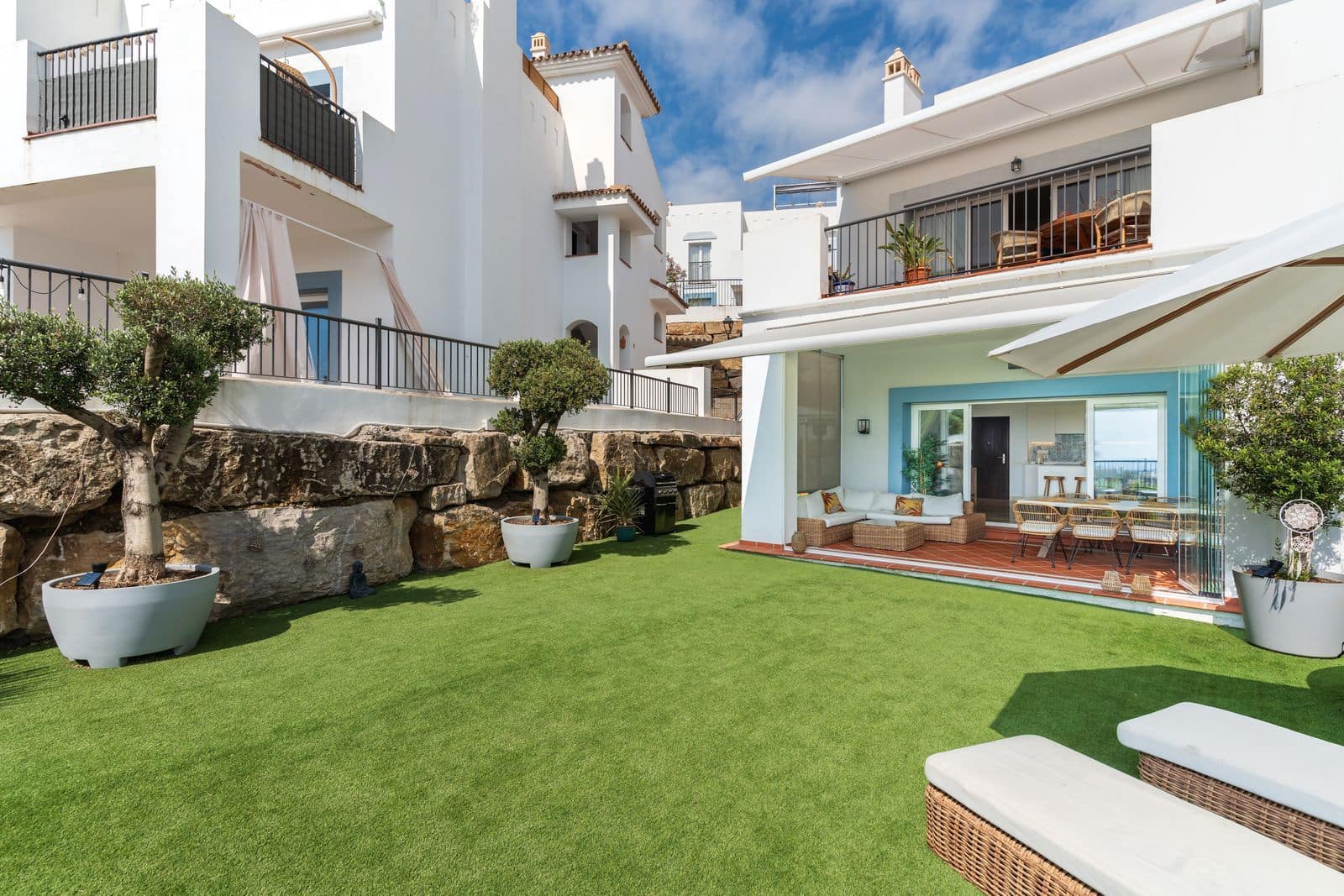 3 bedroom Apartment for sale in Benahavis - € 750,000 (Ref: 9836153)