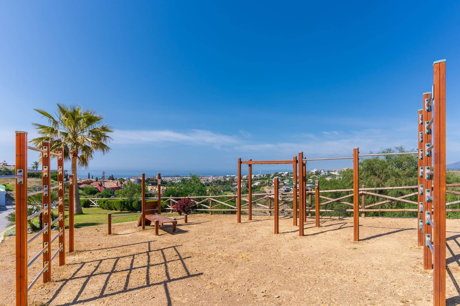 3 bedroom Apartment for sale in Benahavis - € 750,000 (Ref: 9836153)