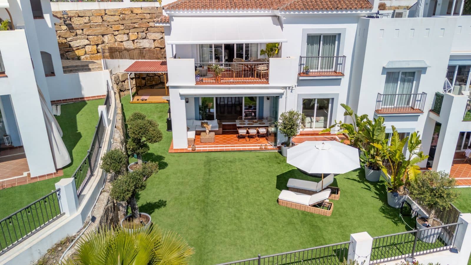 3 bedroom Apartment for sale in Benahavis - € 750,000 (Ref: 9836153)
