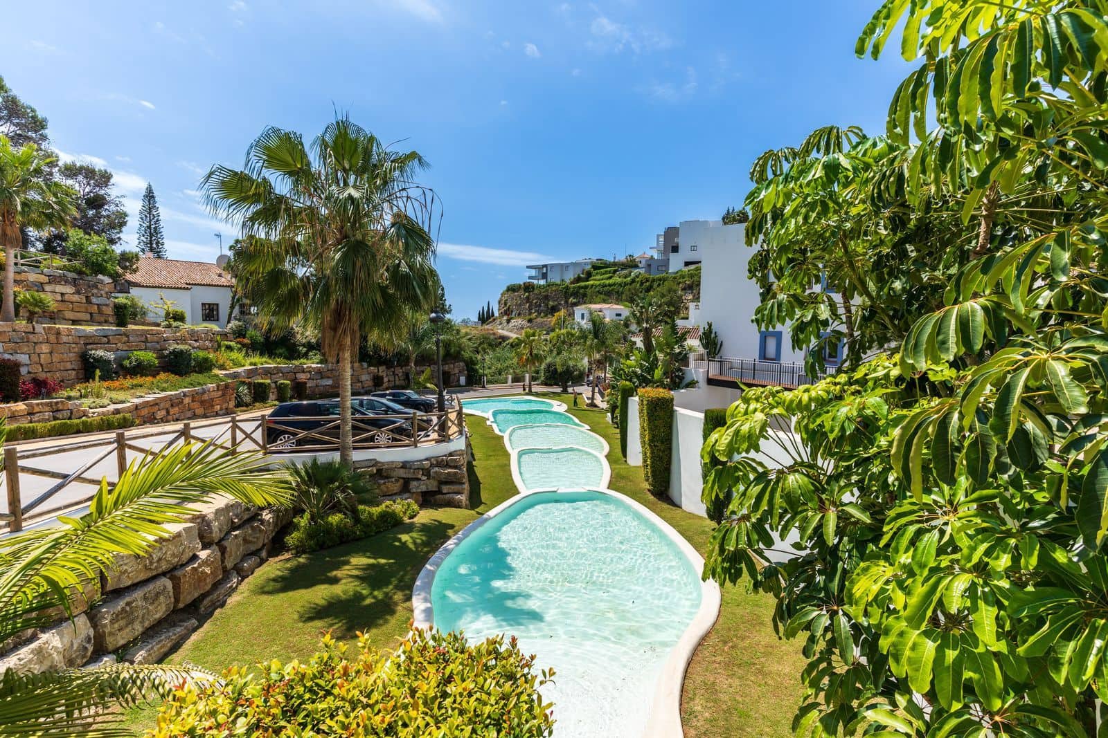 3 bedroom Apartment for sale in Benahavis - € 750,000 (Ref: 9836153)