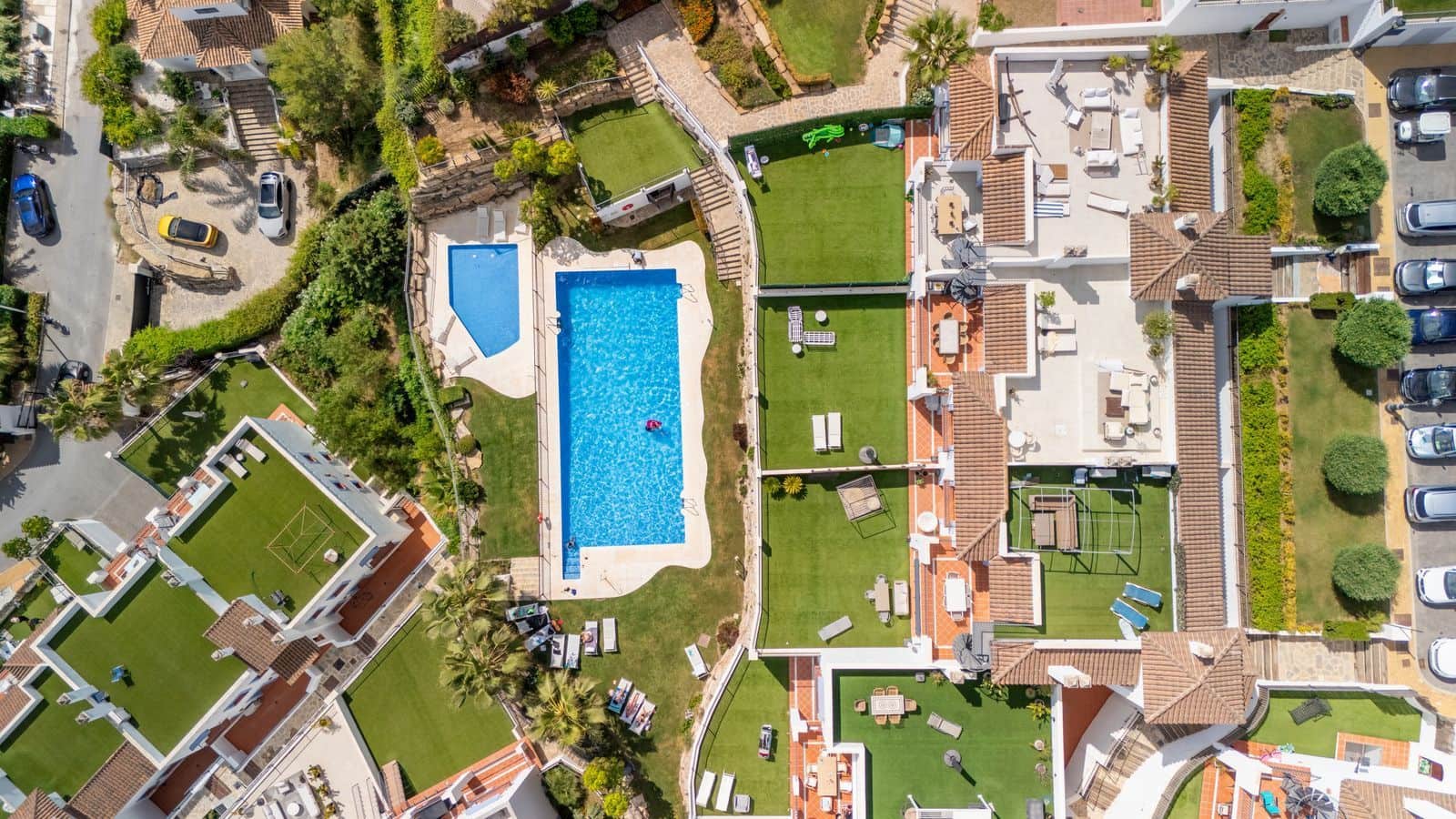 3 bedroom Apartment for sale in Benahavis - € 750,000 (Ref: 9836153)