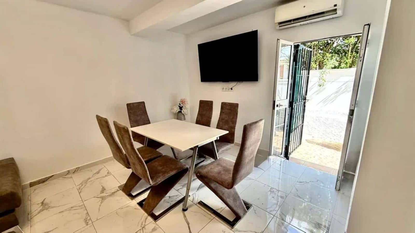 3 bedroom Apartment for sale in Benalmadena Costa - € 346,000 (Ref: 9836326)