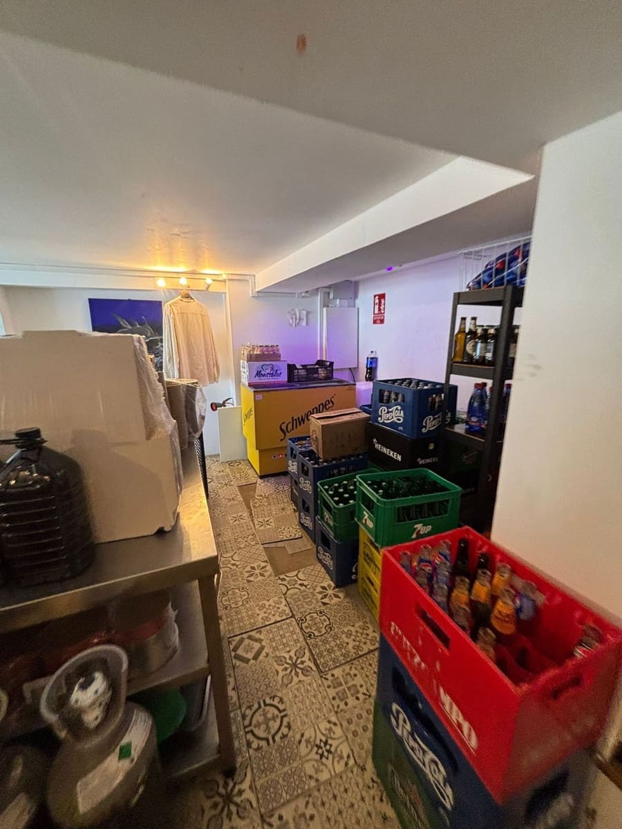 Bar/Restaurant zu verkaufen in Estepona - 450.000 € (Ref: 9836330)