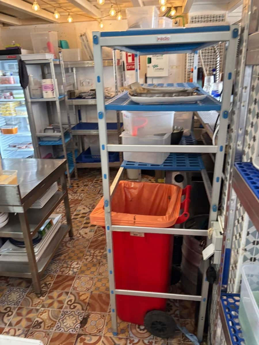 Bar/Restaurant zu verkaufen in Estepona - 450.000 € (Ref: 9836330)