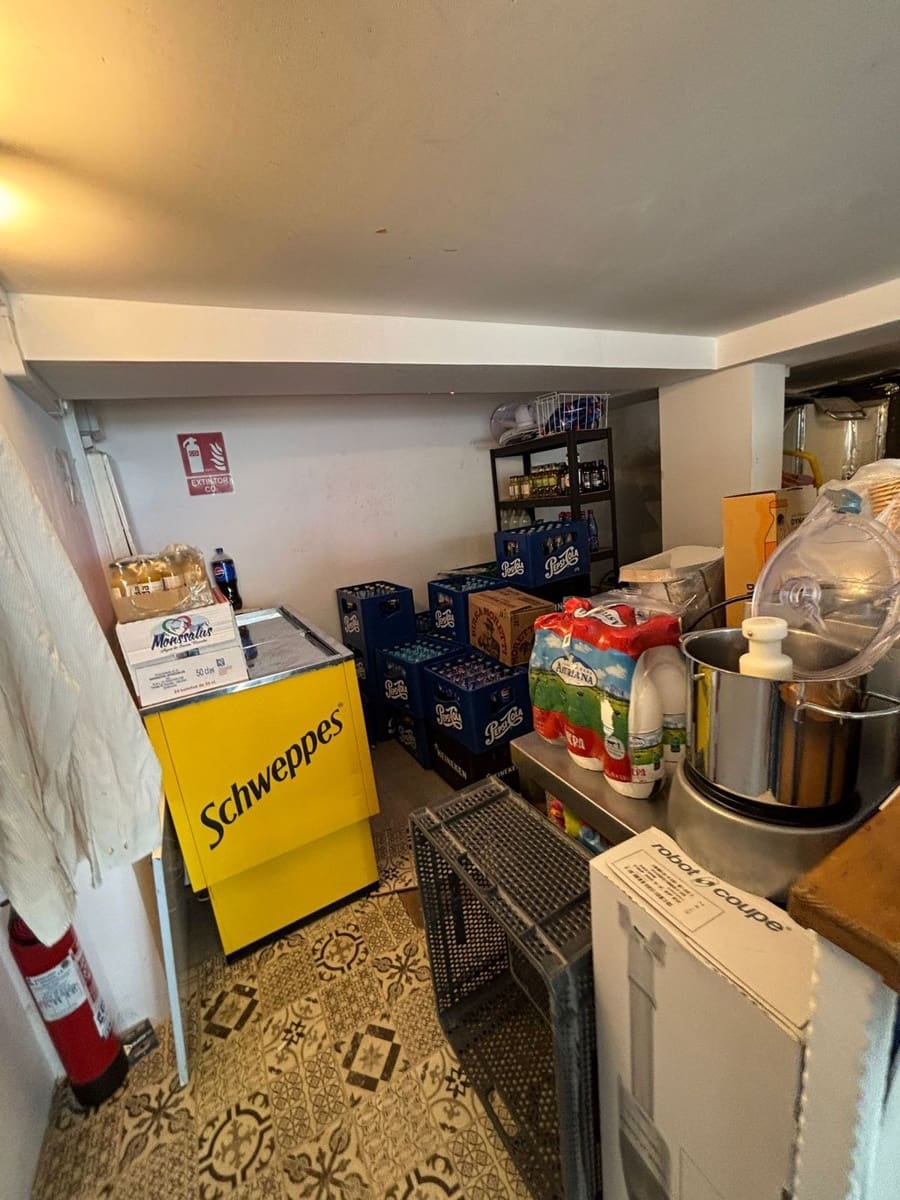 Bar/Restaurant zu verkaufen in Estepona - 450.000 € (Ref: 9836330)