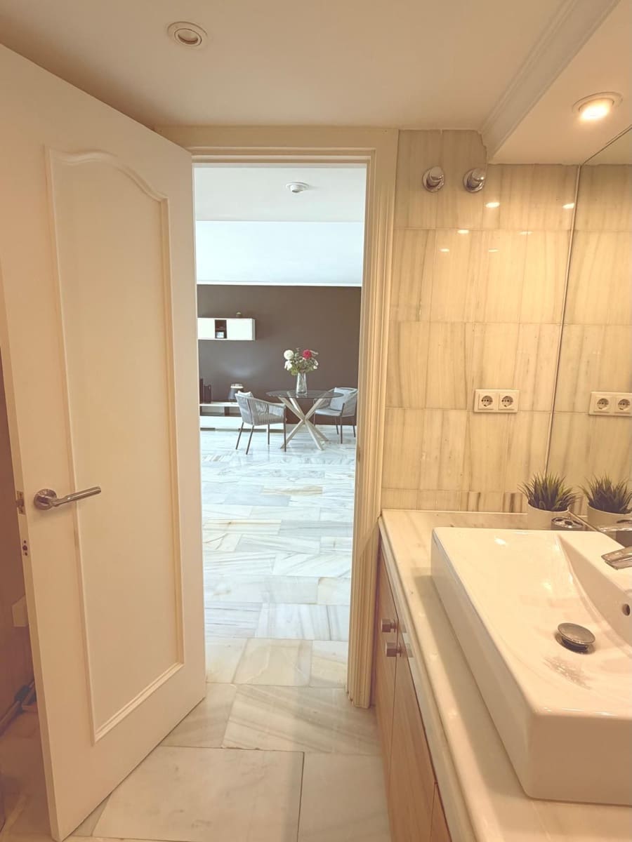3 bedroom Penthouse for sale in Bel-Air - € 625,000 (Ref: 9836337)