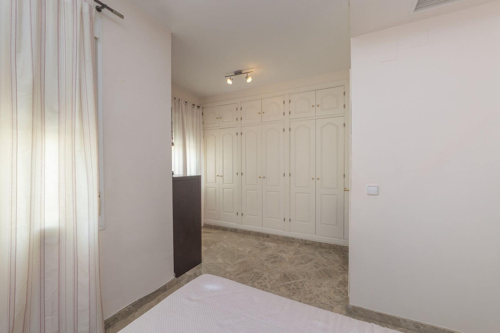 3 bedroom Townhouse for sale in Torremolinos - € 550,000 (Ref: 9836340)