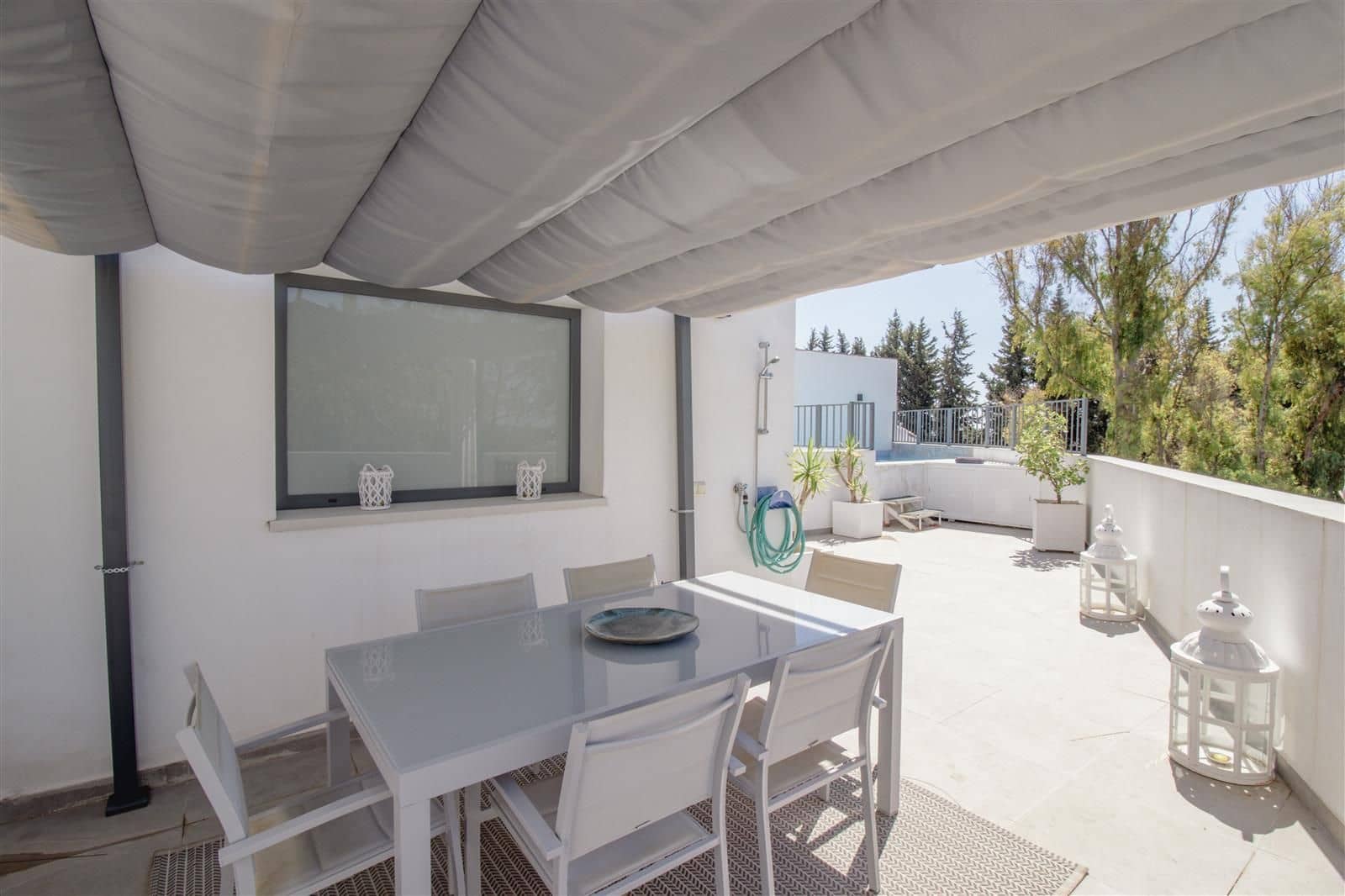 3 bedroom Townhouse for sale in San Pedro de Alcantara - € 900,000 (Ref: 9836341)