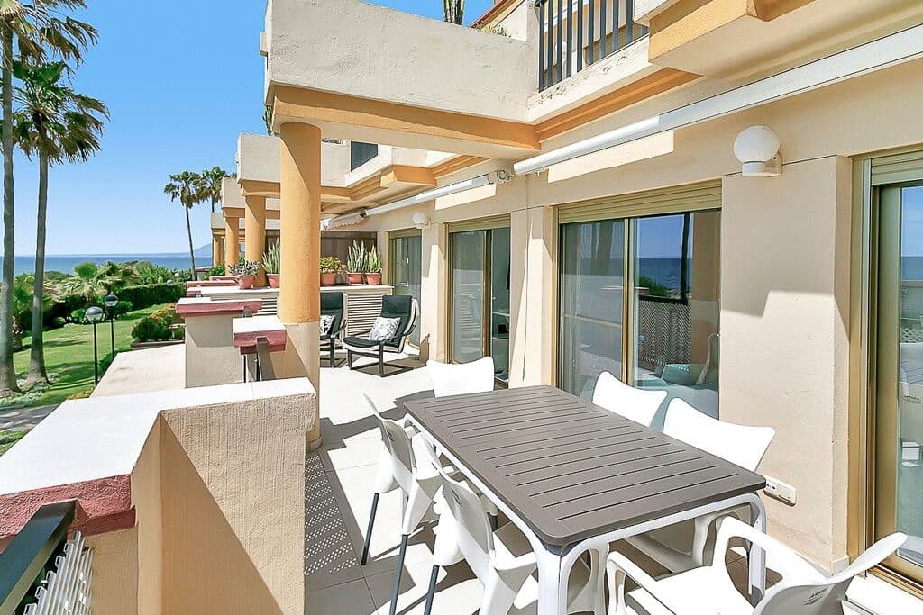 Apartamento de 2 habitaciones en Marbella en venta - 945.000 € (Ref: 9836342)