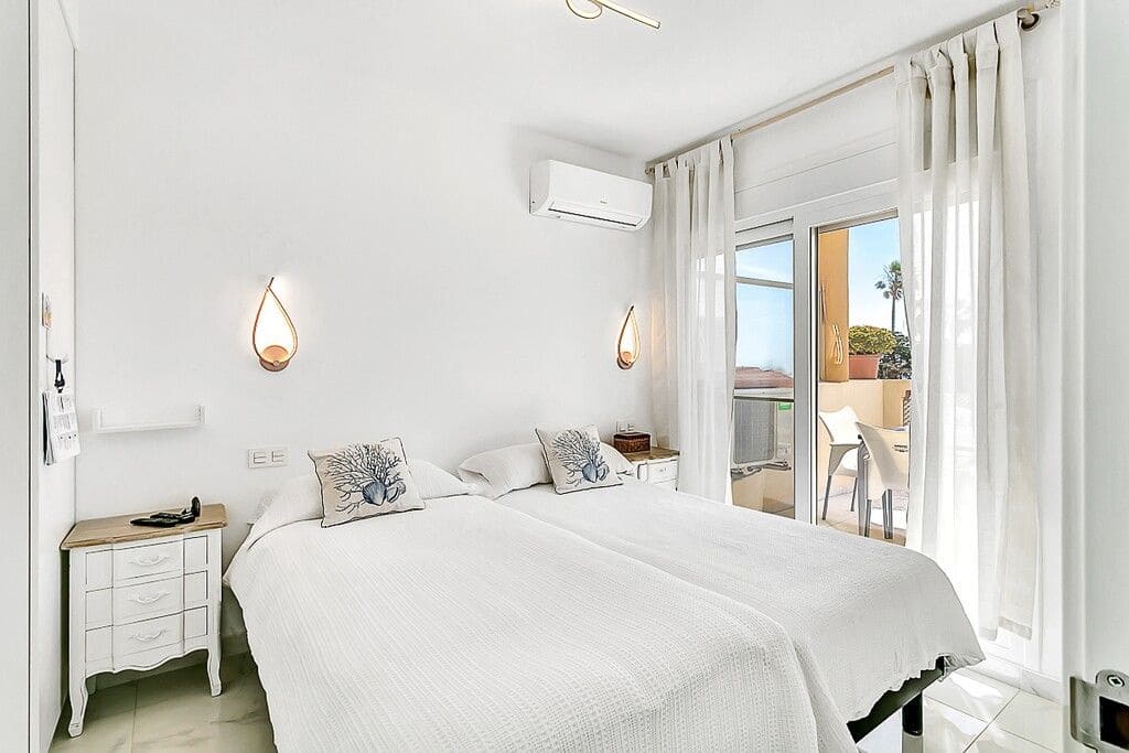 Apartamento de 2 habitaciones en Marbella en venta - 945.000 € (Ref: 9836342)