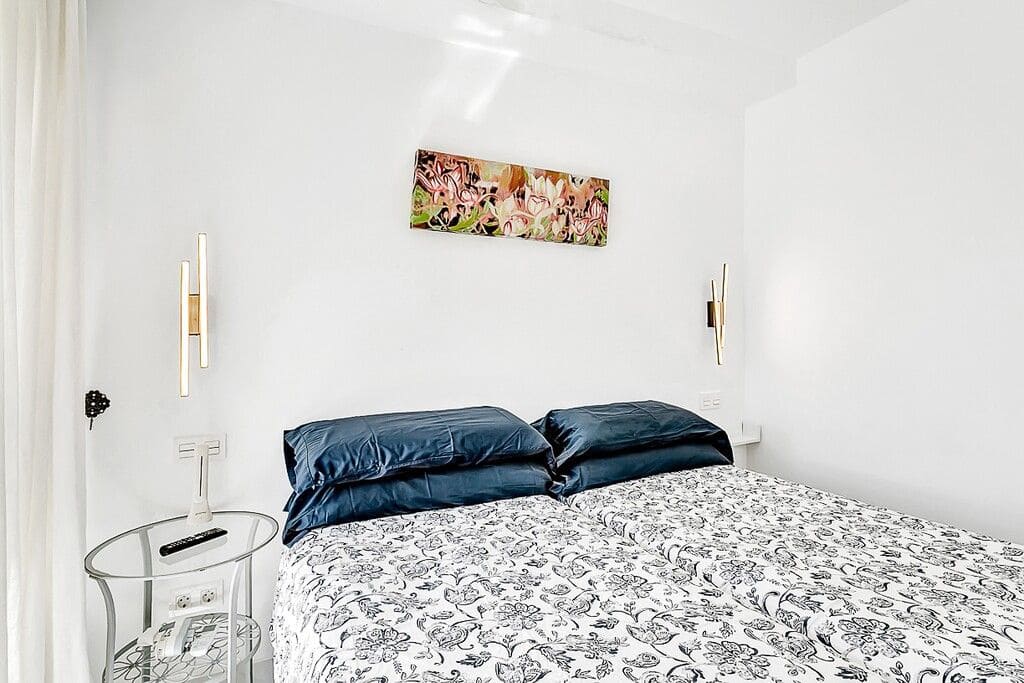 Apartamento de 2 habitaciones en Marbella en venta - 945.000 € (Ref: 9836342)
