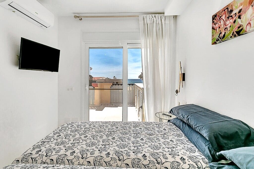 Apartamento de 2 habitaciones en Marbella en venta - 945.000 € (Ref: 9836342)