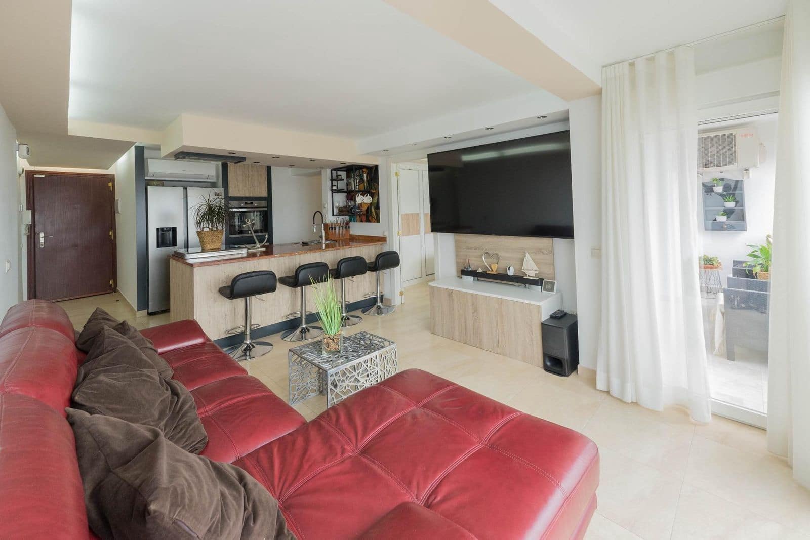2 bedroom Apartment for sale in Benalmadena Costa - € 350,000 (Ref: 9836347)