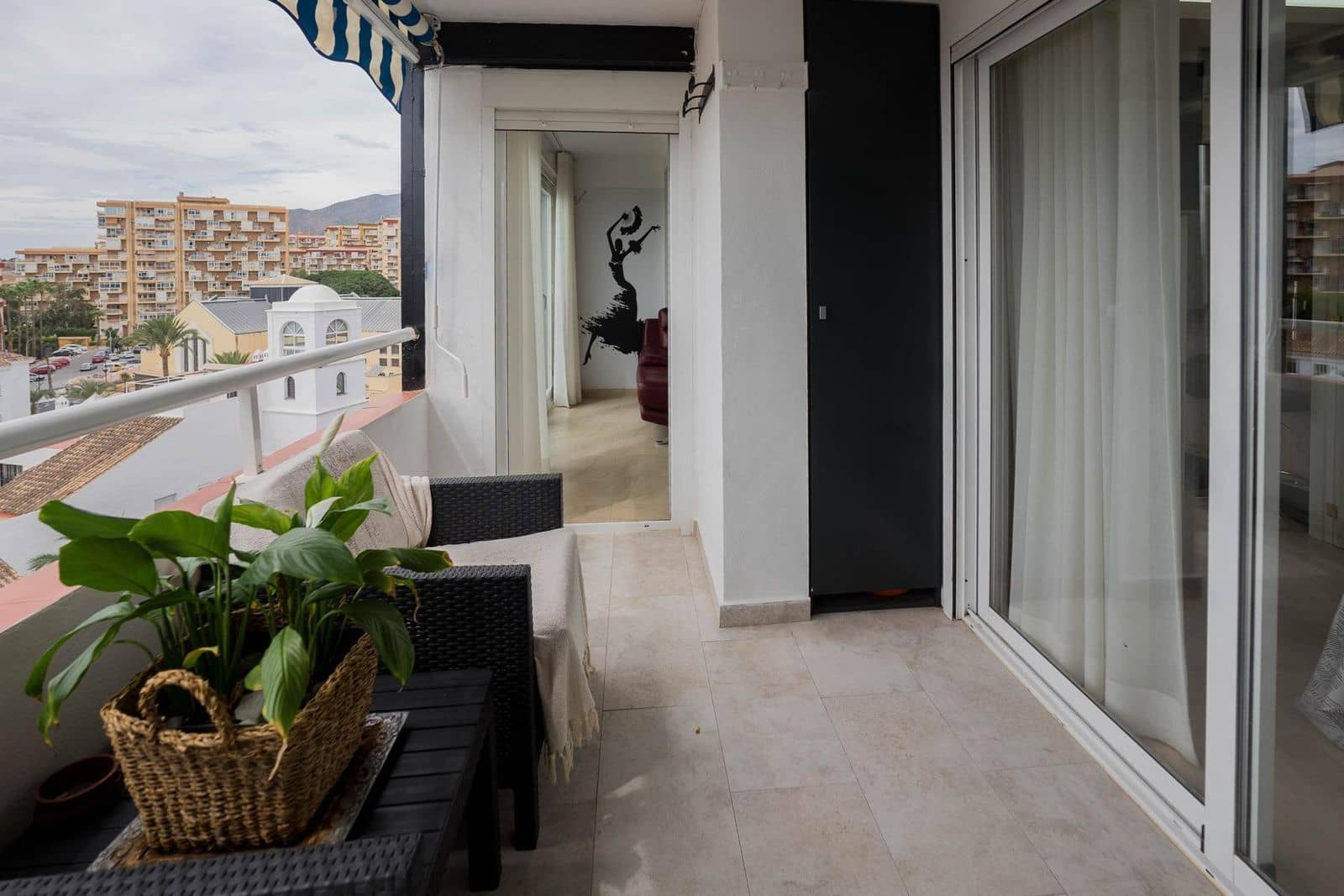 2 bedroom Apartment for sale in Benalmadena Costa - € 350,000 (Ref: 9836347)