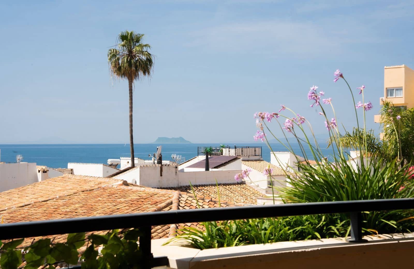 2 bedroom Apartment for sale in New Golden Mile - € 695,000 (Ref: 9836350)