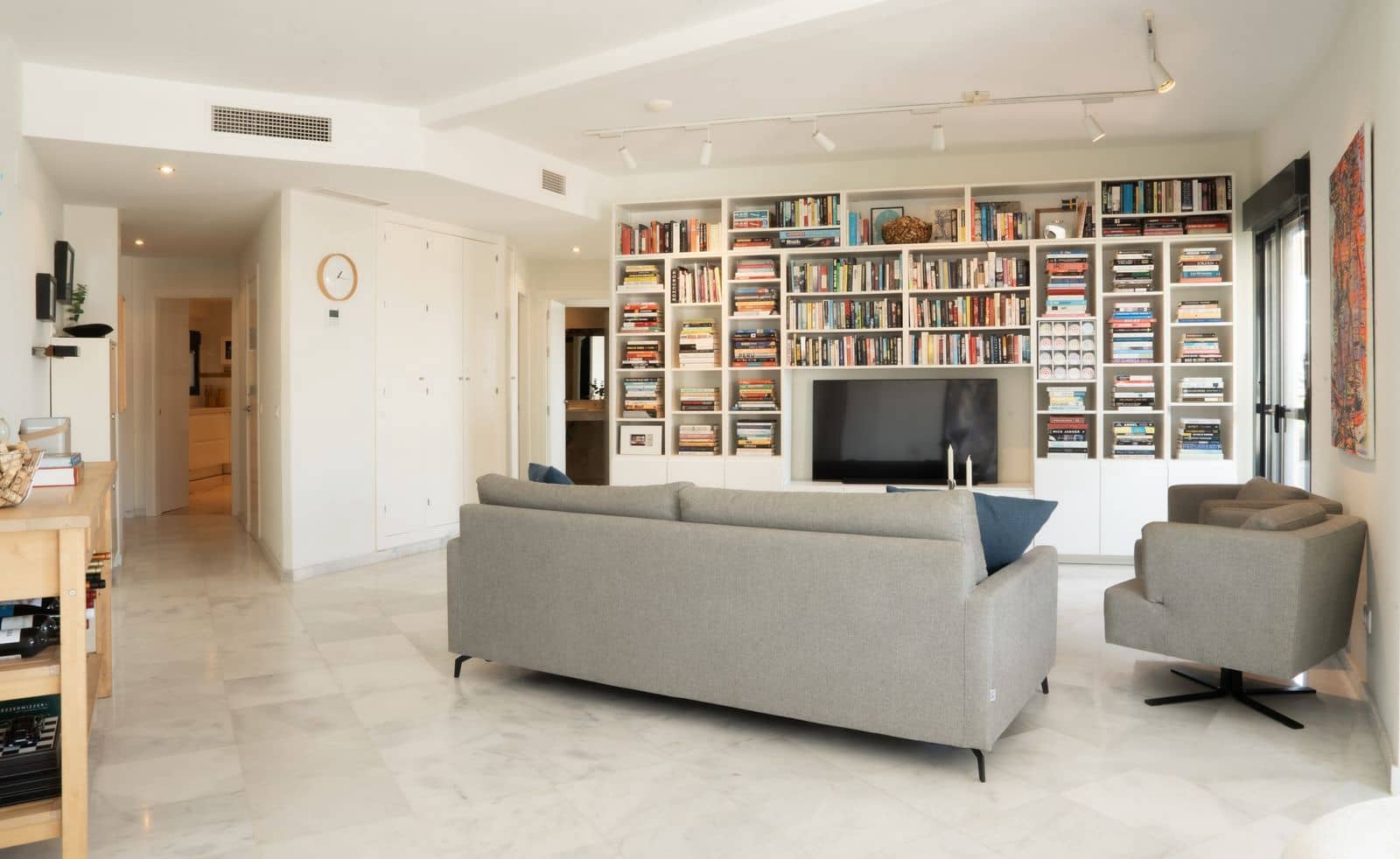 2 bedroom Apartment for sale in New Golden Mile - € 695,000 (Ref: 9836350)