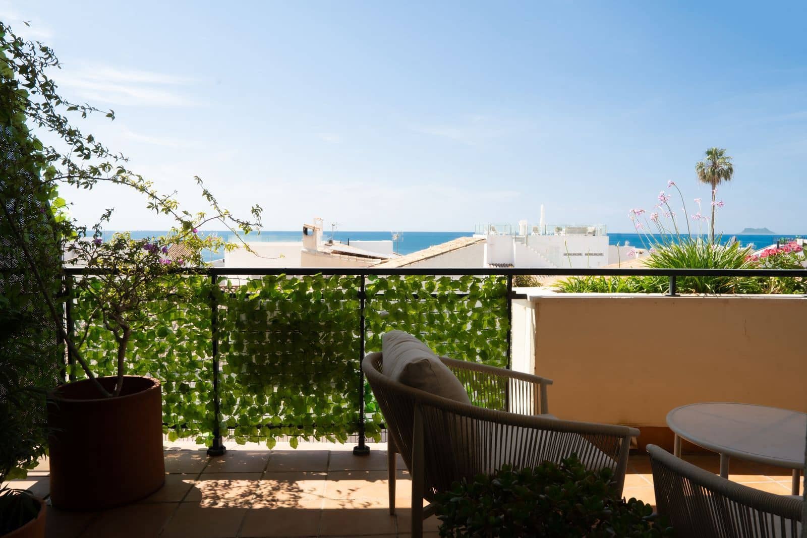 2 bedroom Apartment for sale in New Golden Mile - € 695,000 (Ref: 9836350)