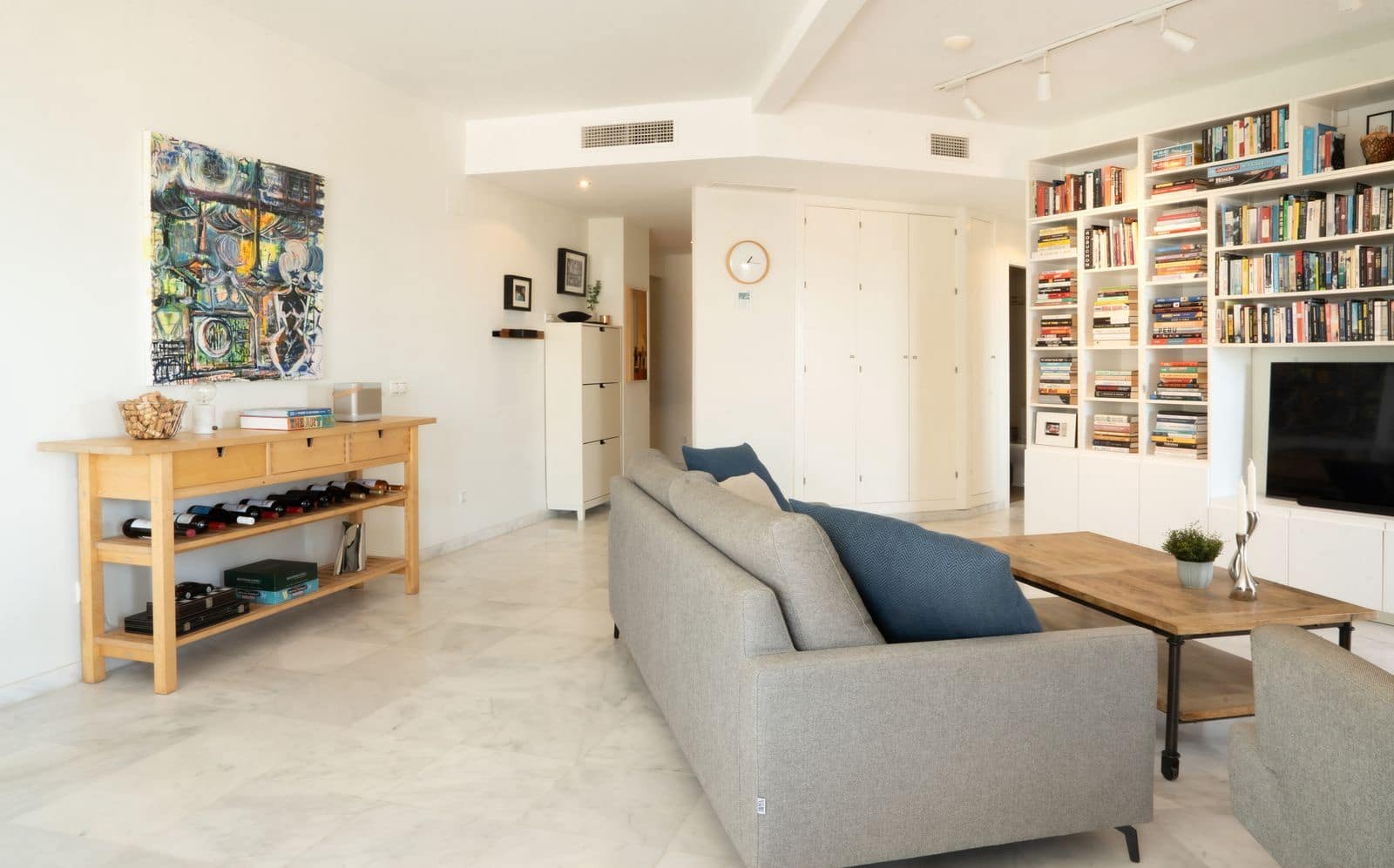 2 bedroom Apartment for sale in New Golden Mile - € 695,000 (Ref: 9836350)