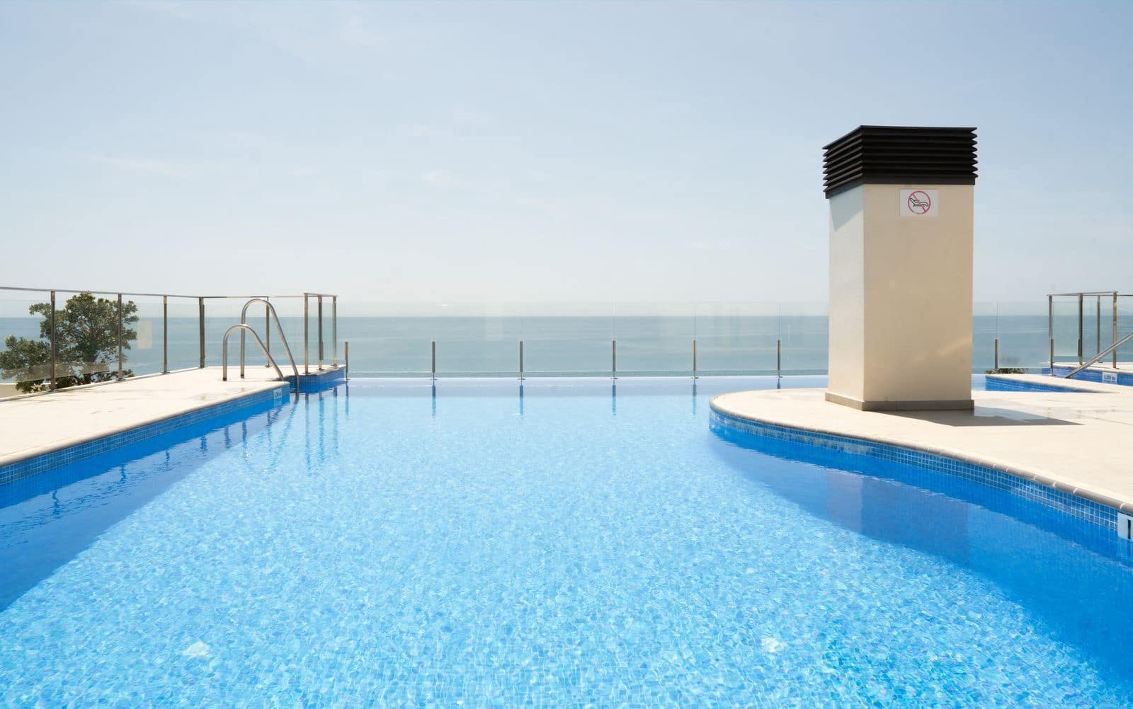 2 bedroom Apartment for sale in New Golden Mile - € 695,000 (Ref: 9836350)
