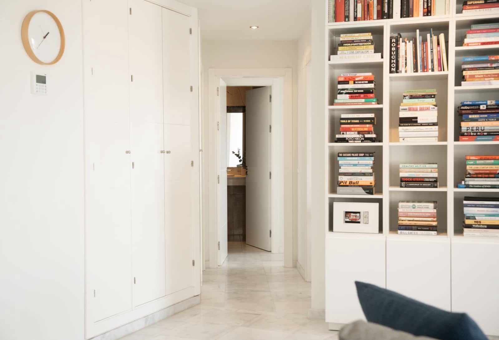 2 bedroom Apartment for sale in New Golden Mile - € 695,000 (Ref: 9836350)