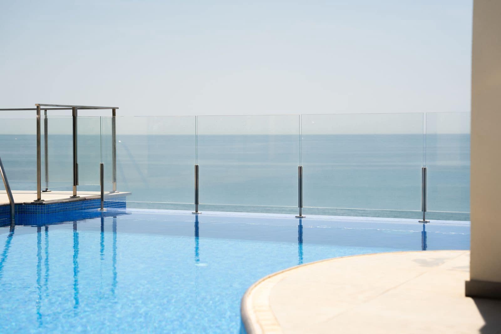 2 bedroom Apartment for sale in New Golden Mile - € 695,000 (Ref: 9836350)