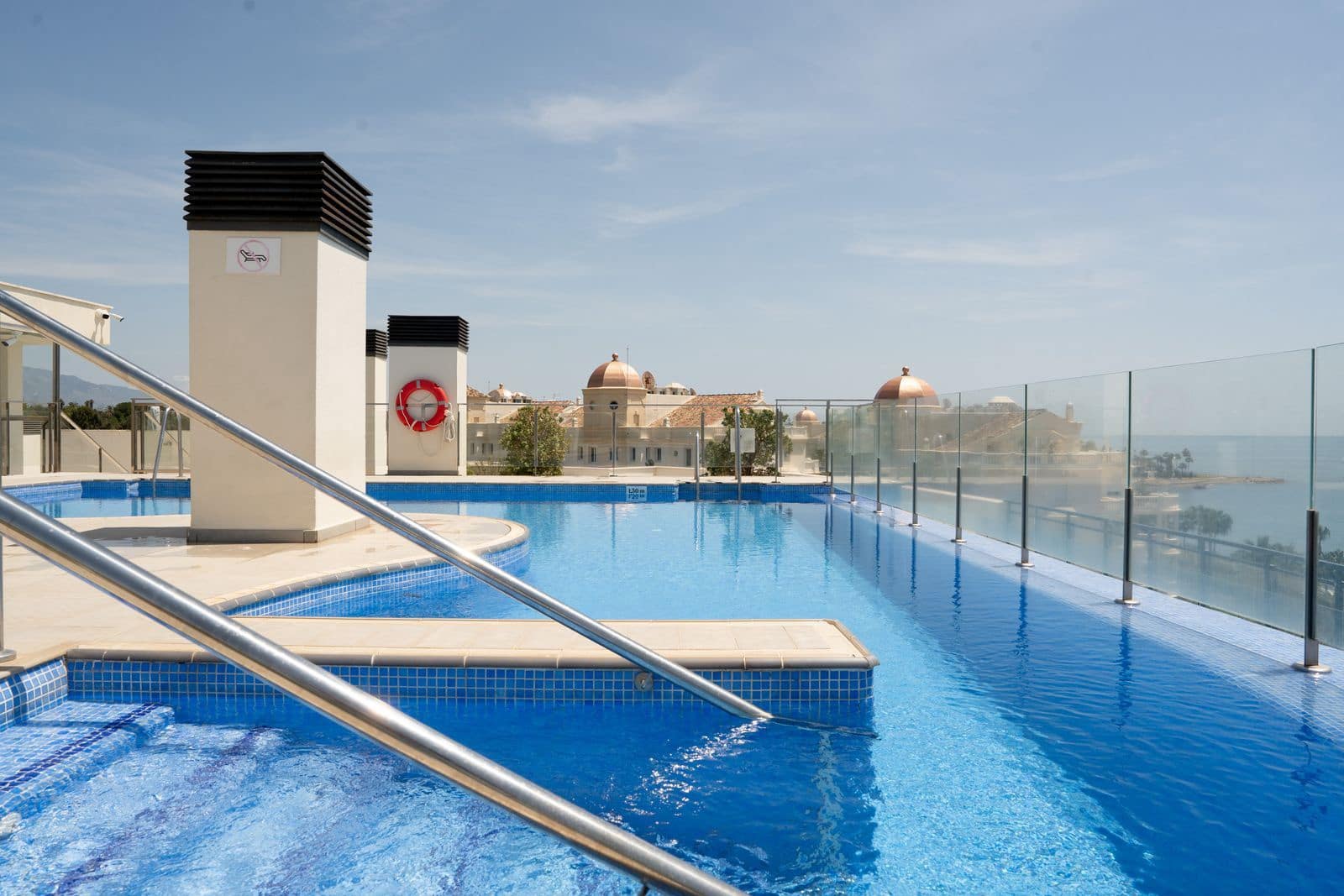 2 bedroom Apartment for sale in New Golden Mile - € 695,000 (Ref: 9836350)