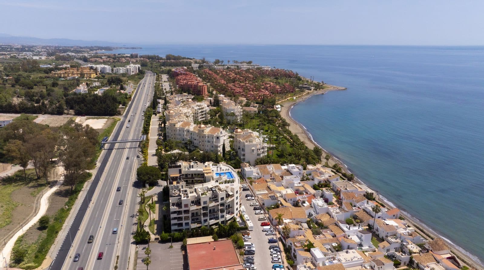 2 bedroom Apartment for sale in New Golden Mile - € 695,000 (Ref: 9836350)