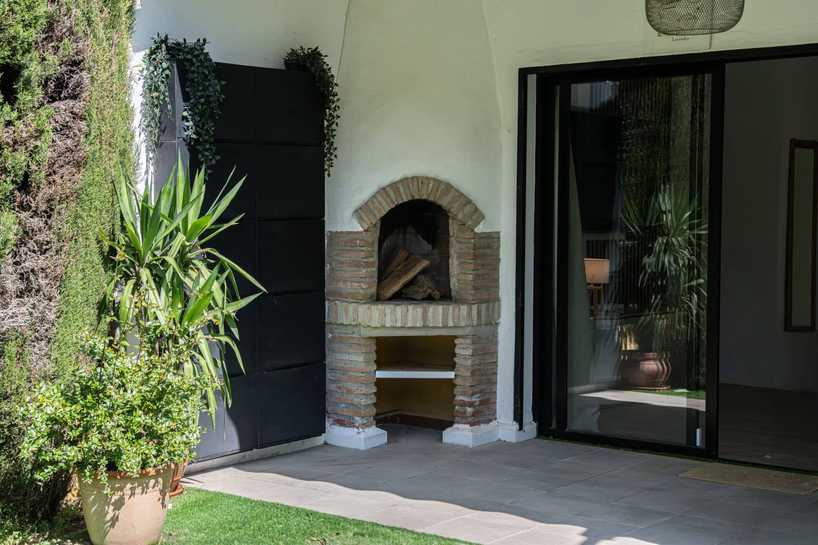 2 bedroom Semi-detached Villa for sale in Mijas Costa - € 495,000 (Ref: 9836357)