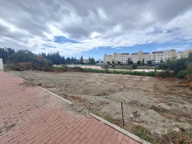 Terrain à Bâtir à vendre à Estepona - 595 000 € (Ref: 9836363)