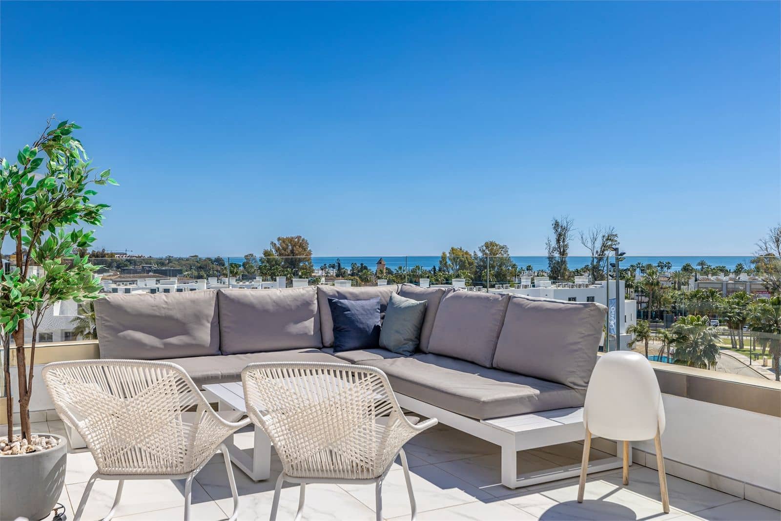 2 bedroom Penthouse for sale in Cancelada - € 629,000 (Ref: 9836366)