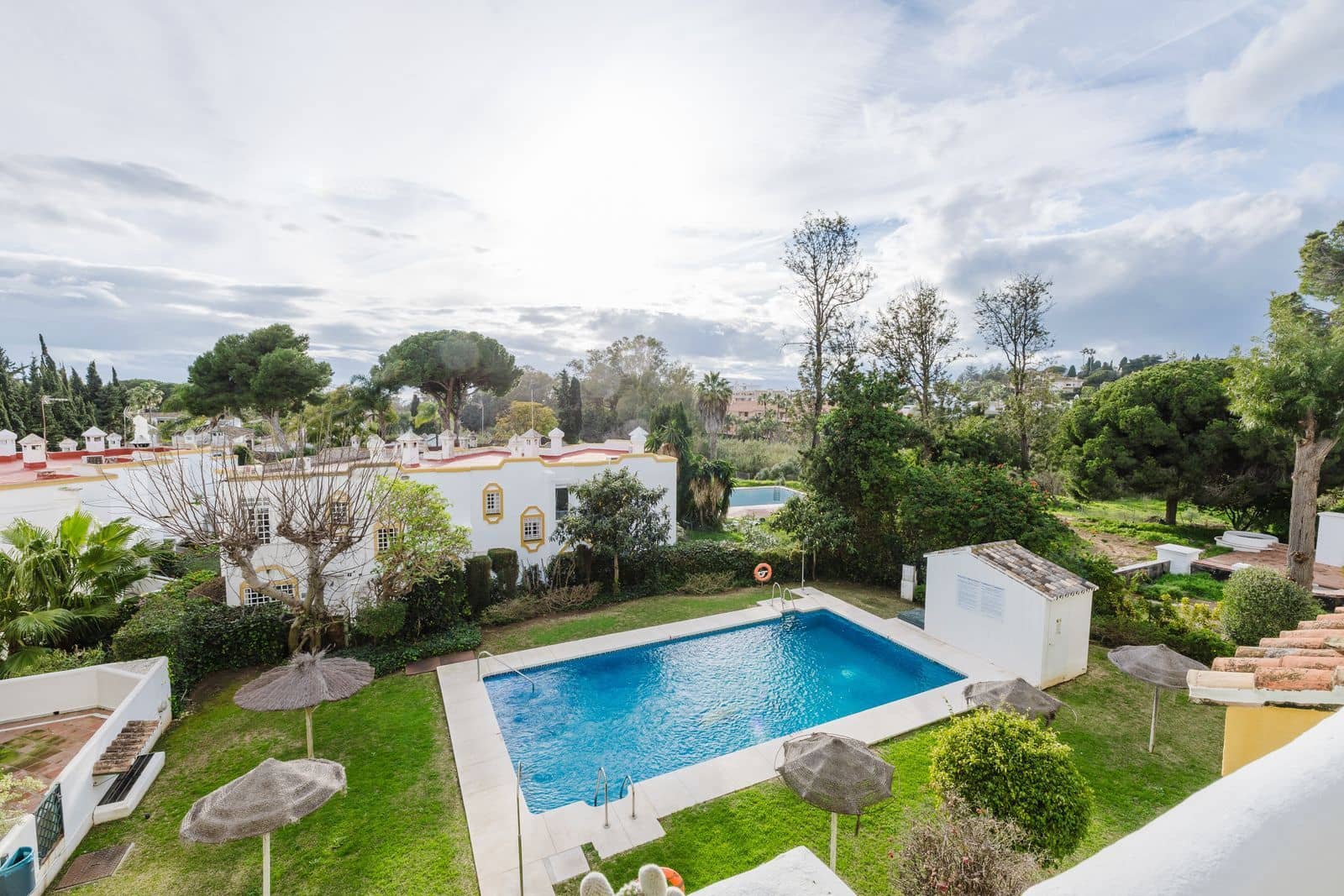 2 bedroom Apartment for sale in Artola - € 357,000 (Ref: 9836372)