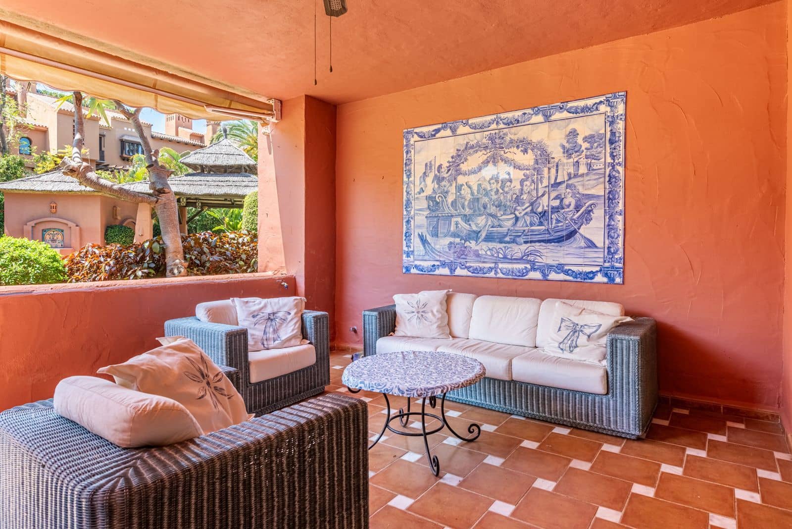 2 slaapkamer Appartement te koop in Guadalmina - € 580.000 (Ref: 9836375)