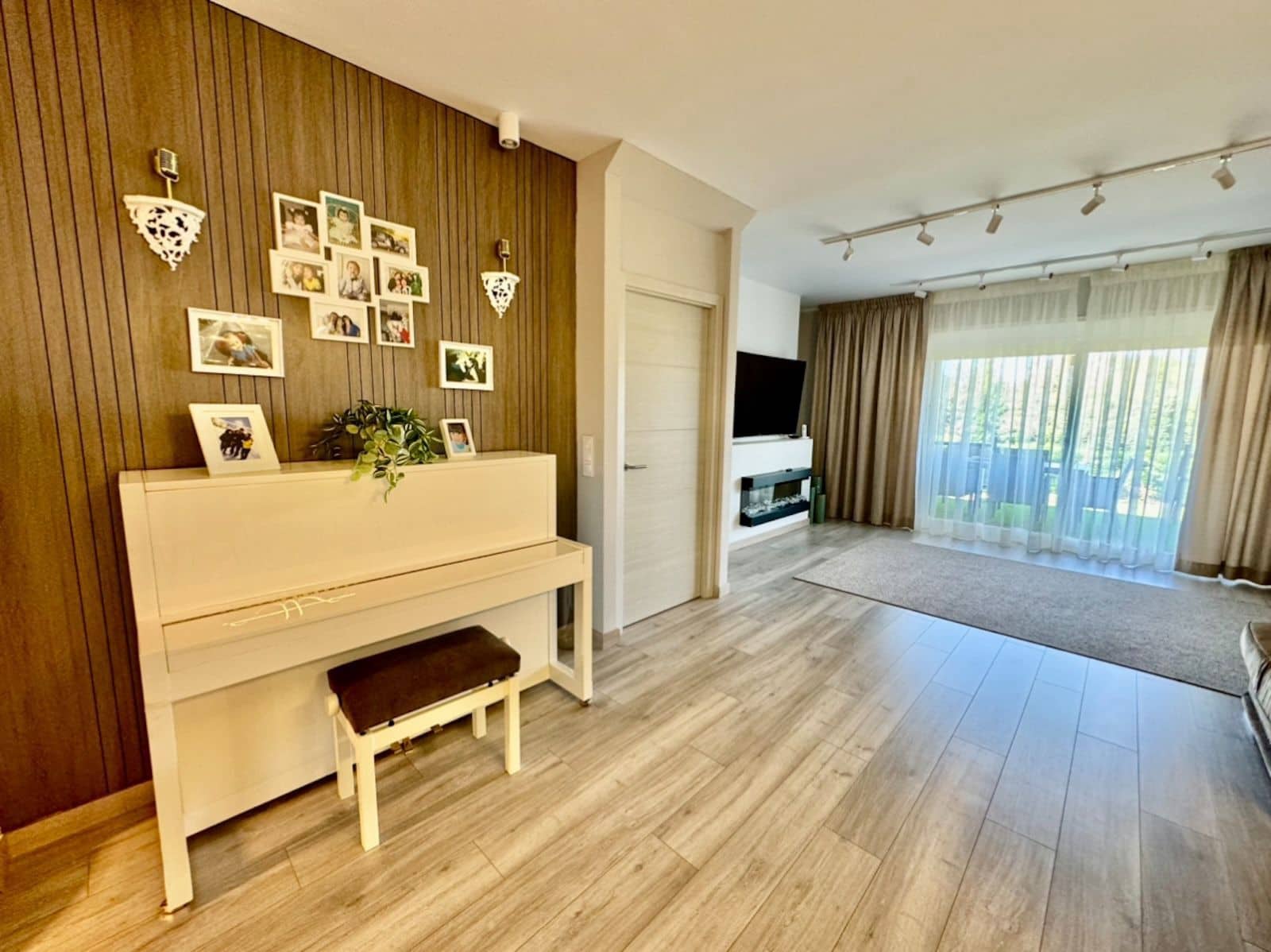 3 bedroom Townhouse for sale in Atalaya-Isdabe - € 795,000 (Ref: 9836381)