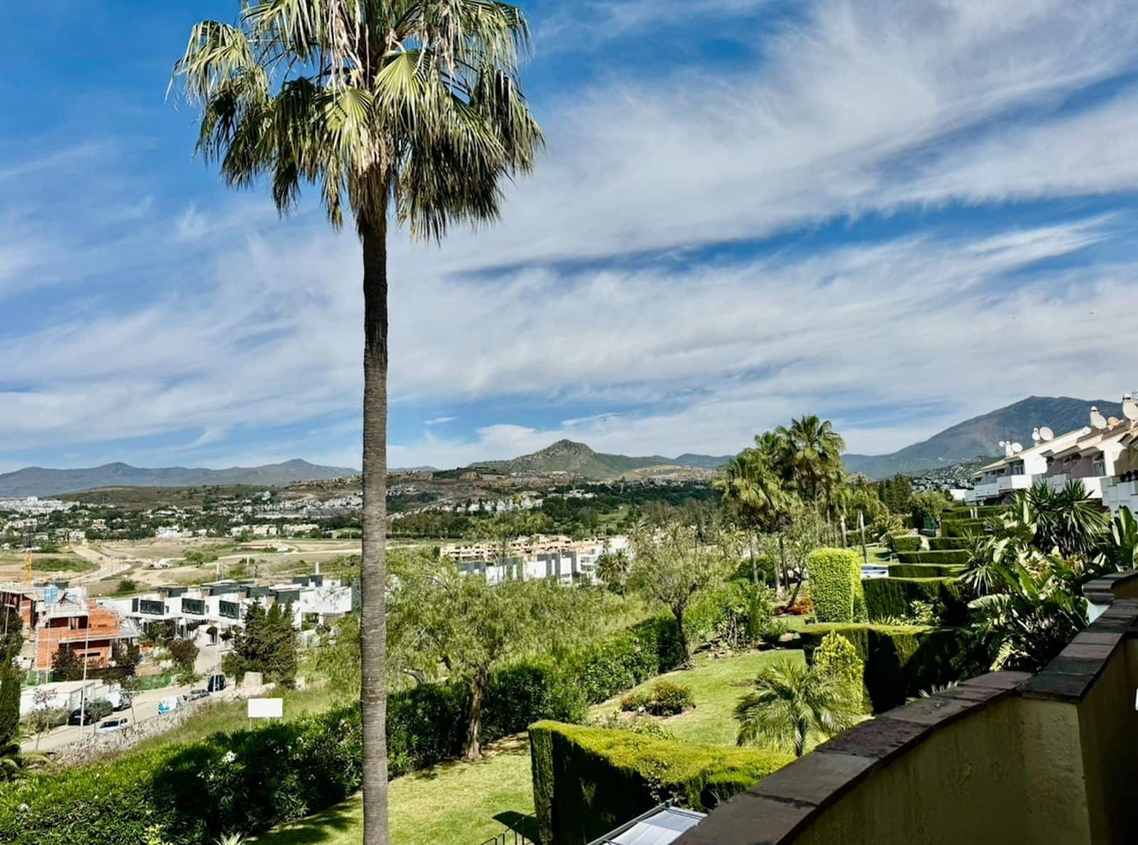 3 bedroom Townhouse for sale in Atalaya-Isdabe - € 795,000 (Ref: 9836381)