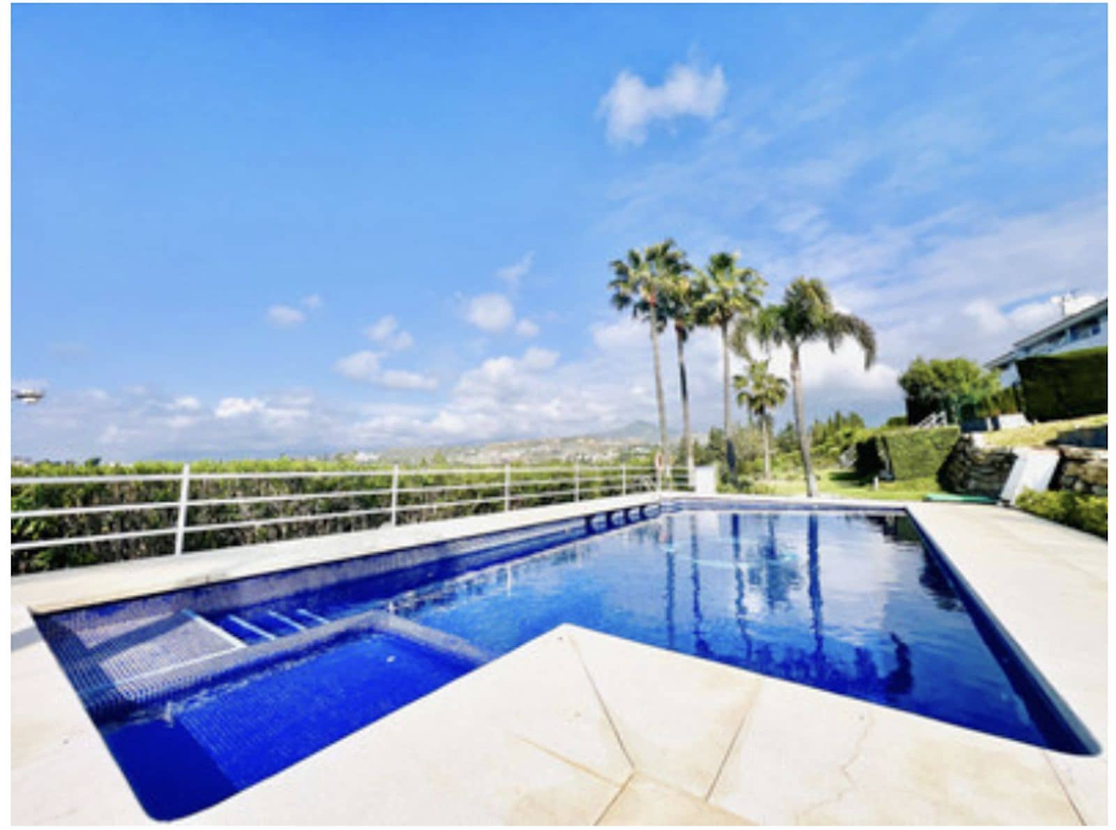 3 bedroom Townhouse for sale in Atalaya-Isdabe - € 795,000 (Ref: 9836381)