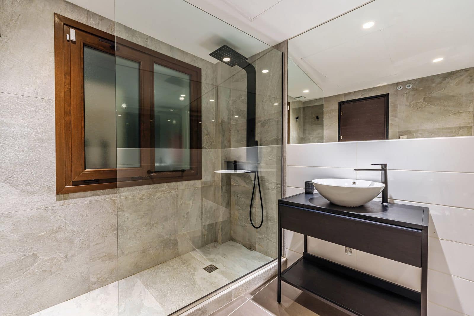 5 bedroom Villa for sale in El Rosario - € 2,490,000 (Ref: 9843485)