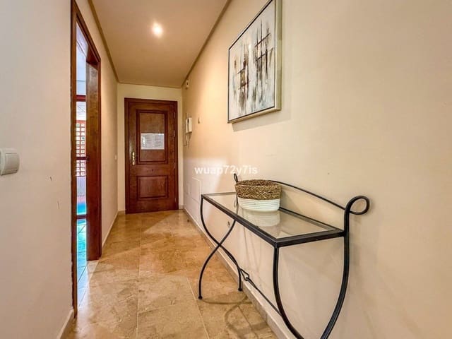 2 camera da letto Appartamento in vendita in Las Chapas, Marbella - 575.000 € (Rif: 9843490)