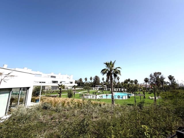 2 chambre Appartement à vendre à Cancelada, Estepona - 465 000 € (Ref: 9843498)