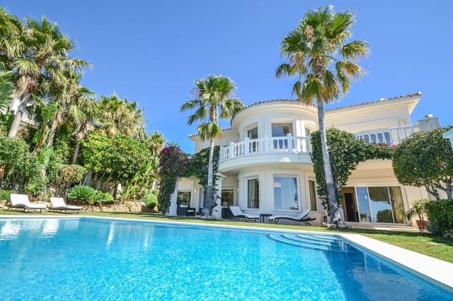 5 quarto Moradia para venda em Los Monteros, Marbella - 2 950 000 € (Ref: 9843507)