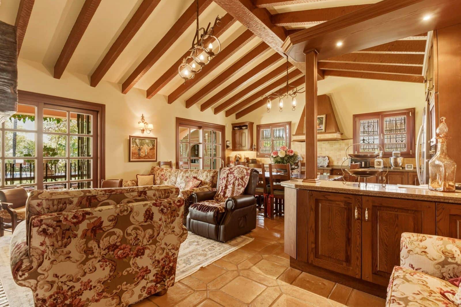 6 bedroom Villa for sale in Guadalmina - € 4,495,000 (Ref: 9843510)