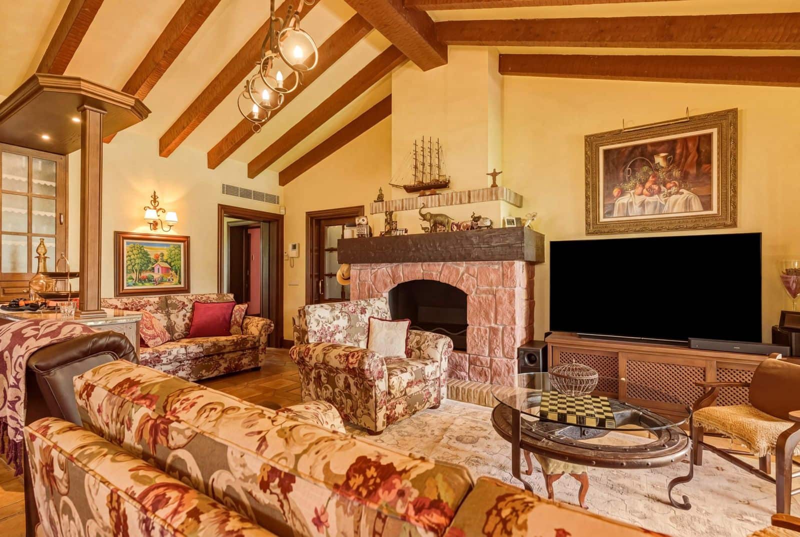 6 bedroom Villa for sale in Guadalmina - € 4,495,000 (Ref: 9843510)