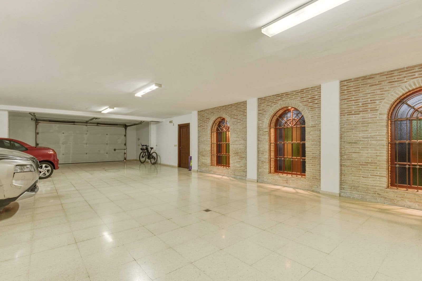6 bedroom Villa for sale in Guadalmina - € 4,495,000 (Ref: 9843510)