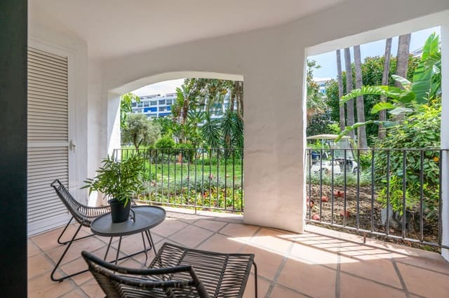 3 camera da letto Appartamento in vendita in Puerto Banus, Marbella - 860.000 € (Rif: 9843511)