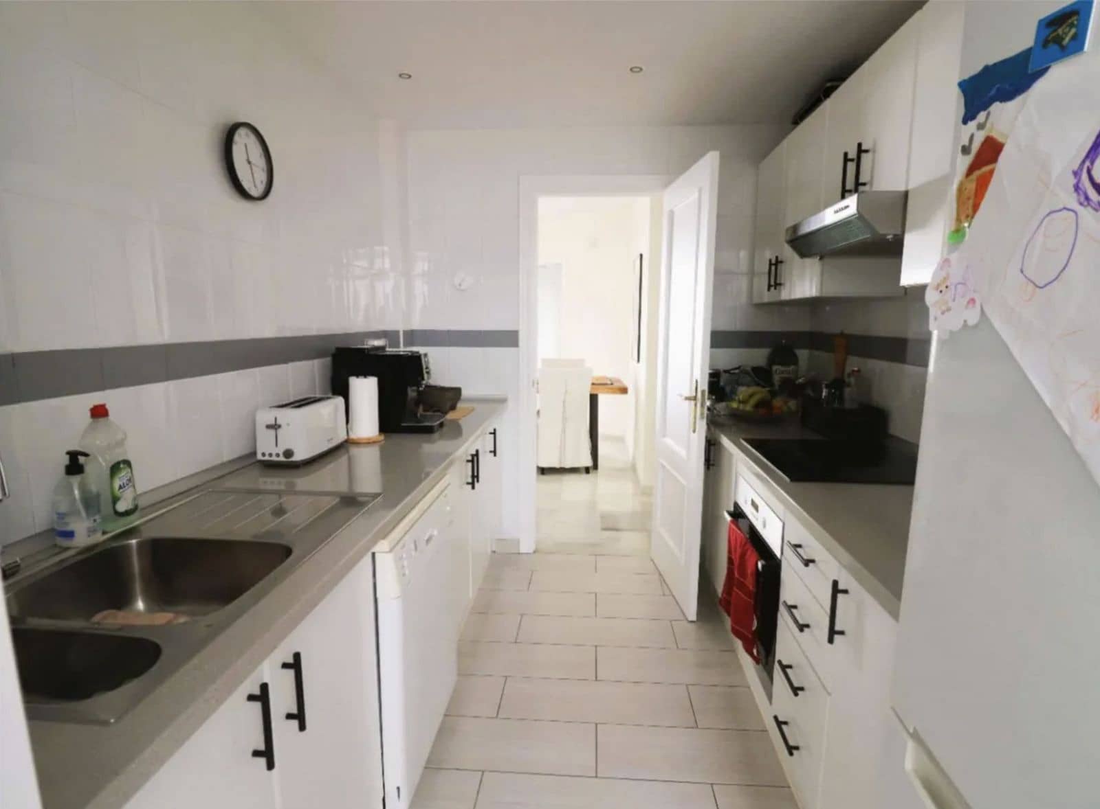 3 bedroom Apartment for sale in Calahonda - € 399,800 (Ref: 9843515)